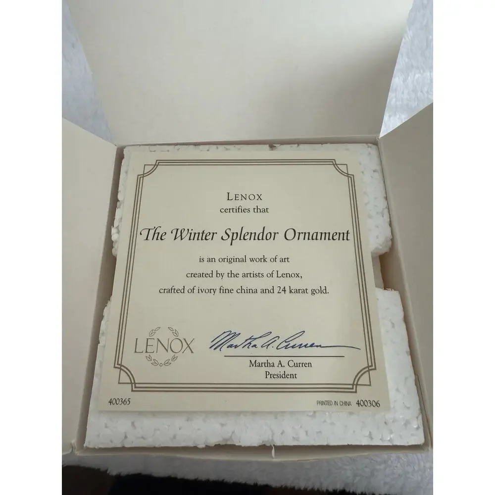 Lenox Christmas The Winter Splendor Ornament Snowflake Fine China with 24K Gold